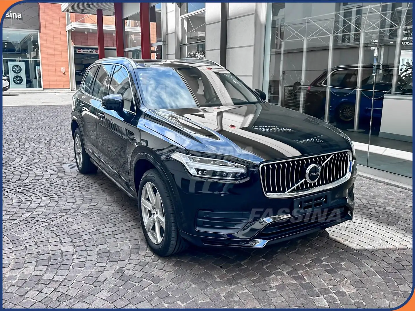 Volvo XC90 B5 AWD automatico 7 posti Core Noir - 1
