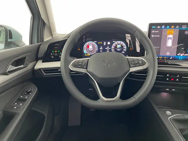 Volkswagen Golf view 12