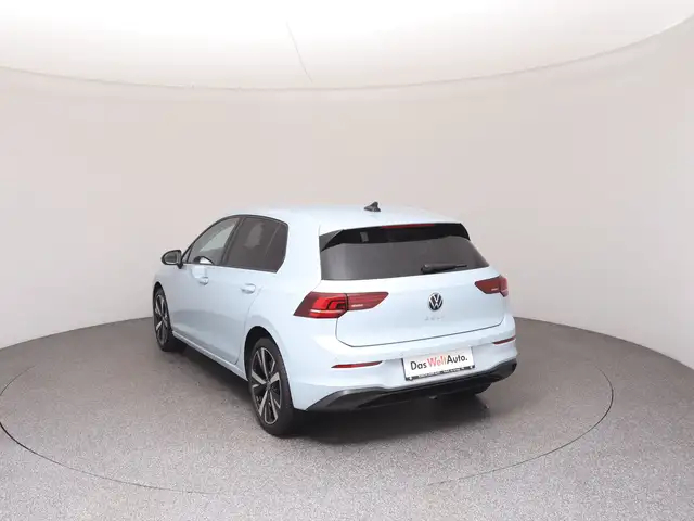 Volkswagen Golf view 5