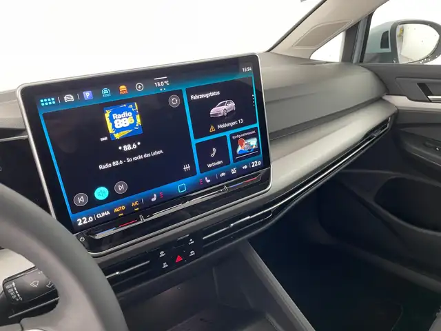 Volkswagen Golf view 9