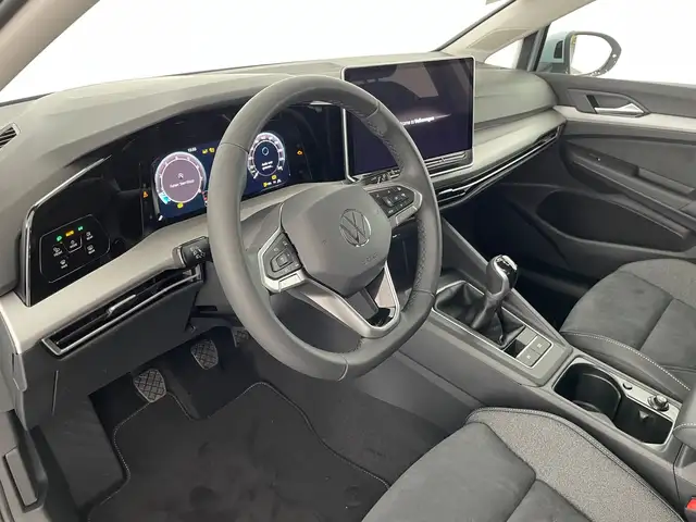 Volkswagen Golf view 8