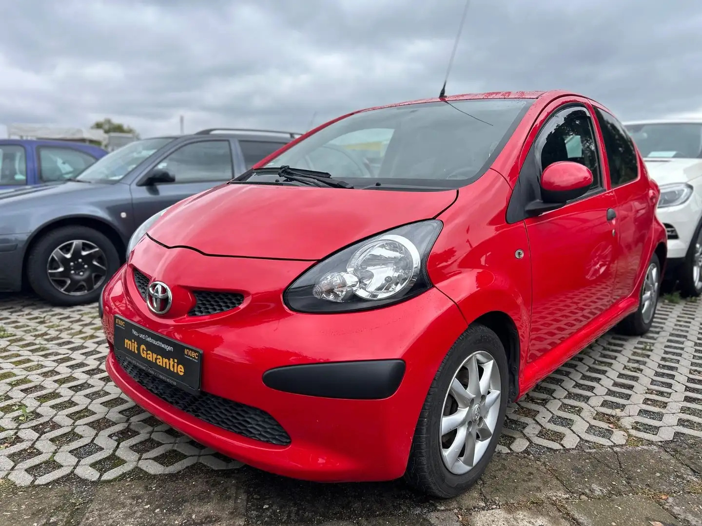 Toyota Aygo AYGO Cool*Klima*TÜV NEU* Rot - 1