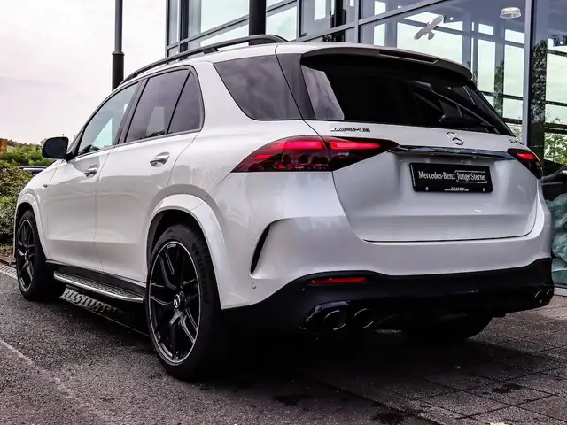 Mercedes-Benz GLE view 3