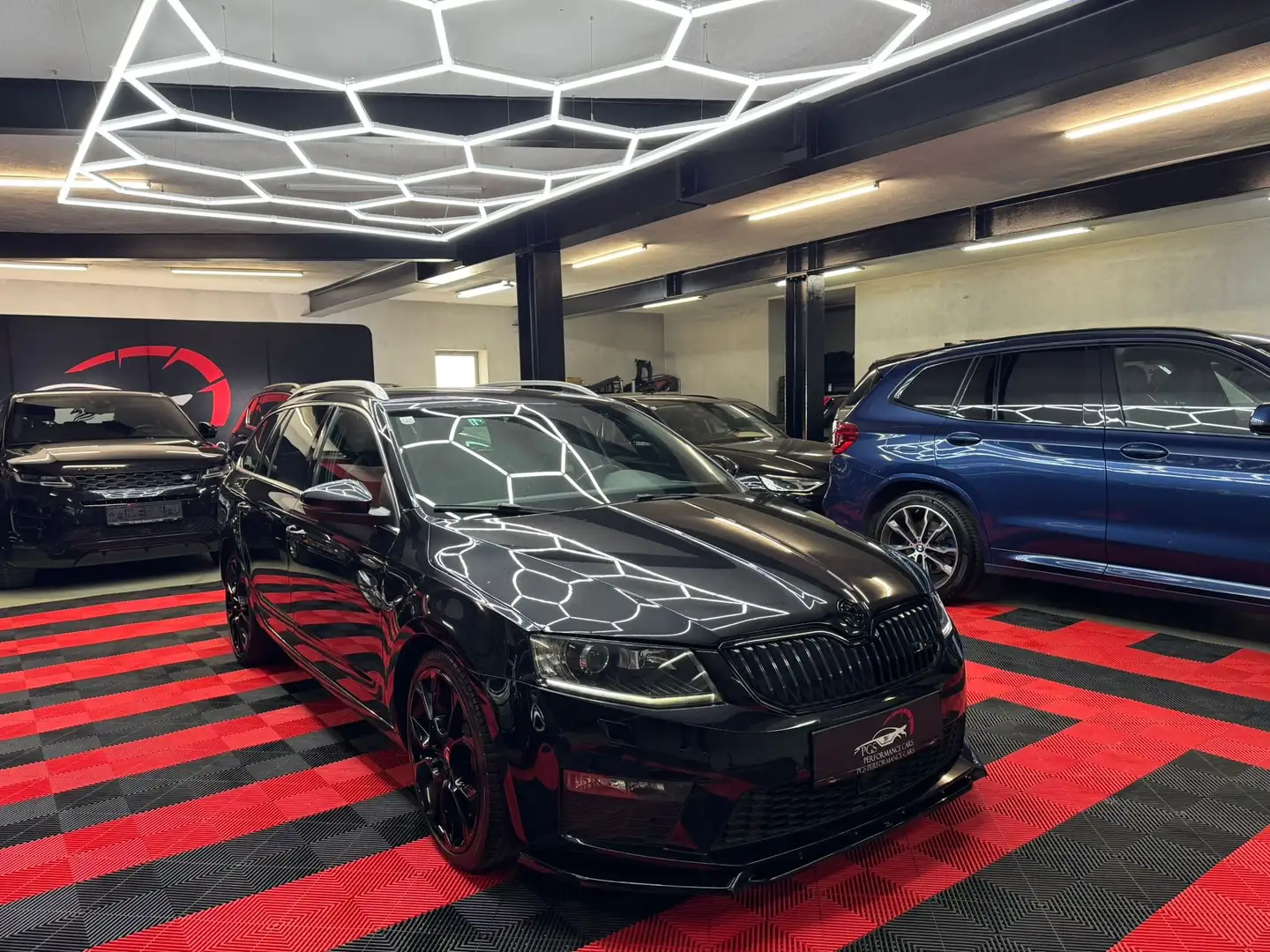 Skoda Octavia RS/KOMB/BLACK Schwarz - 1