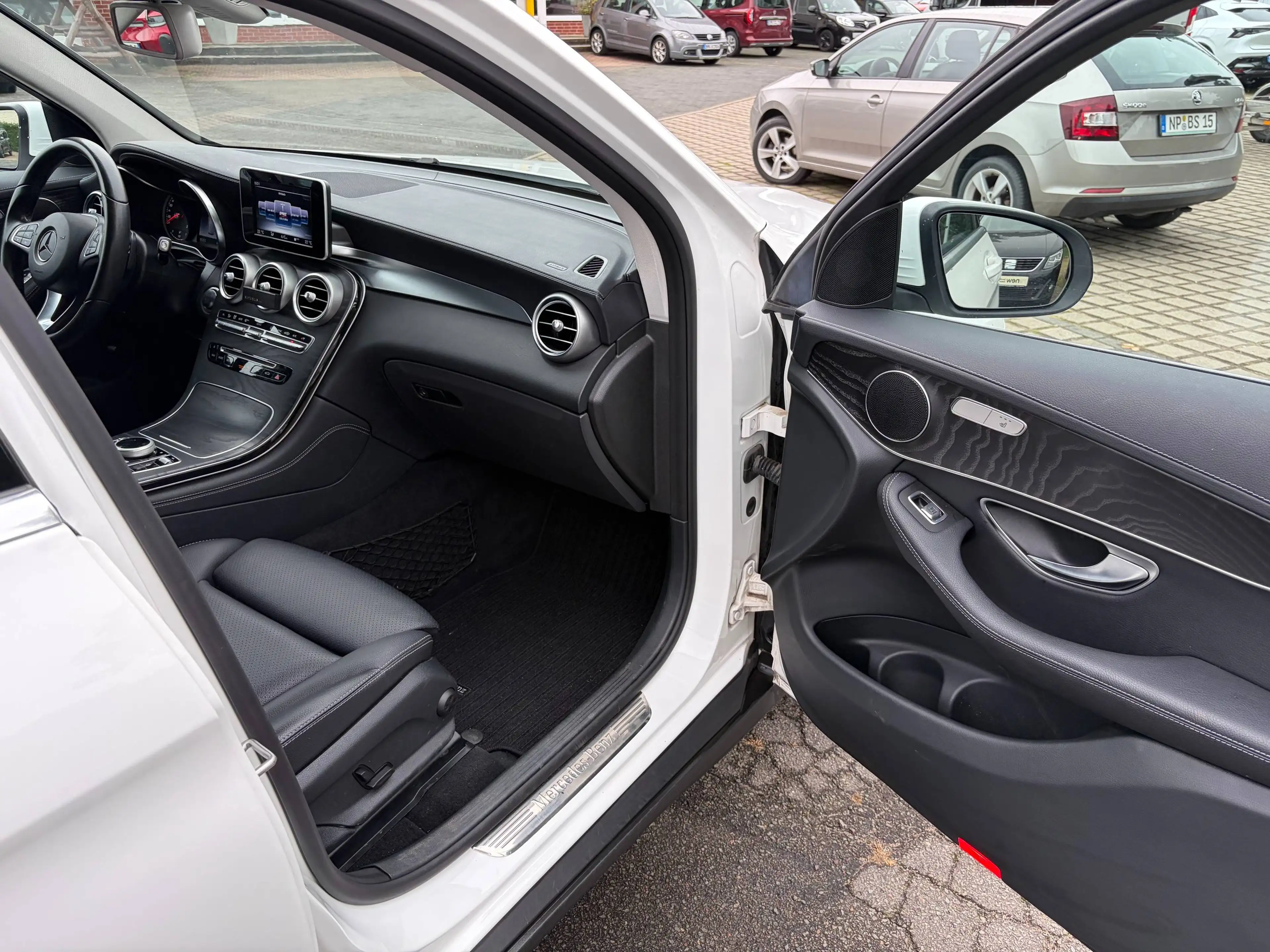 Mercedes-Benz GLC 220 GLC 220 d 4Matic (253.905) — photo 10
