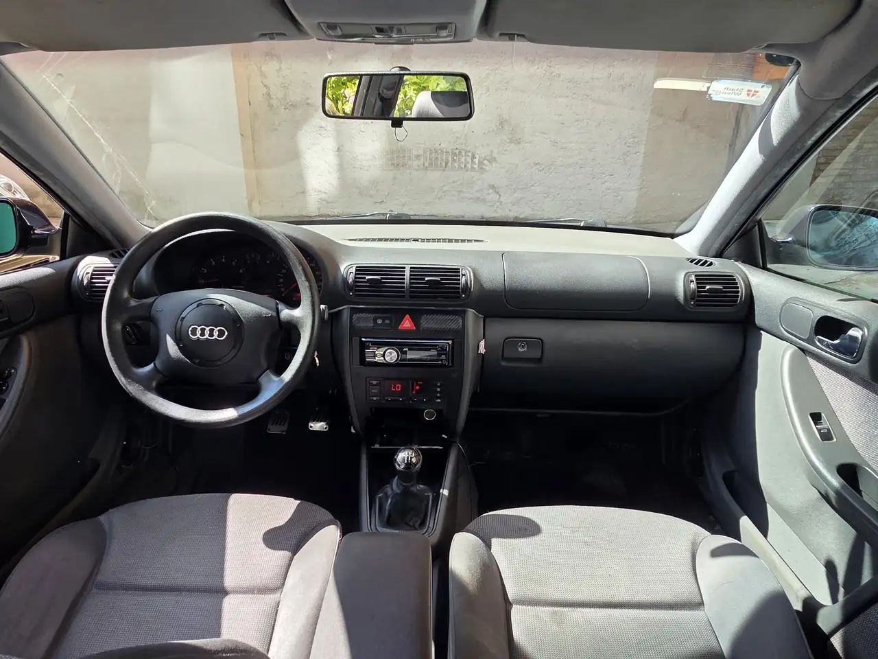 Audi A3 1,6 Ambiente, foto 10