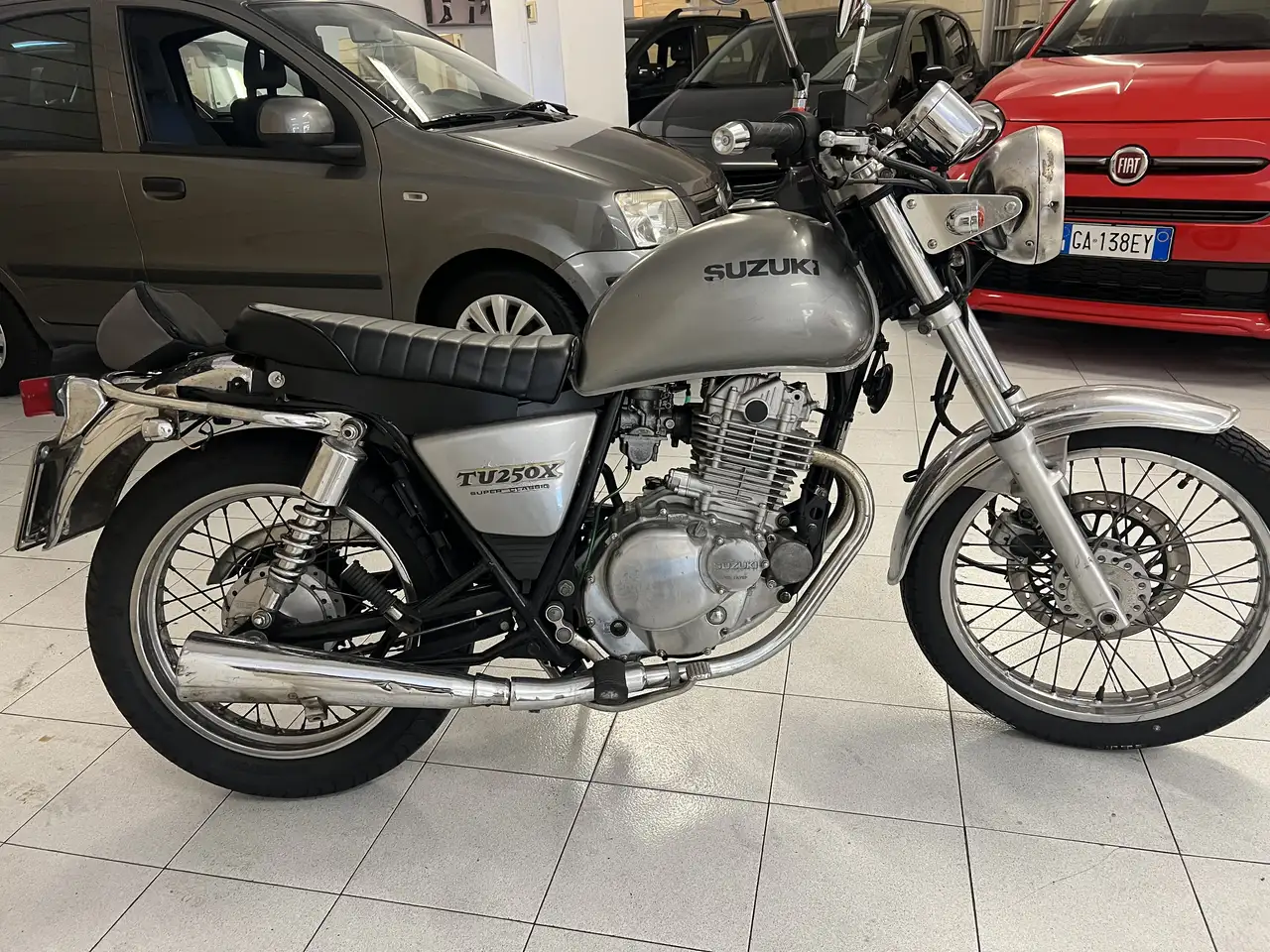 Suzuki TU 250