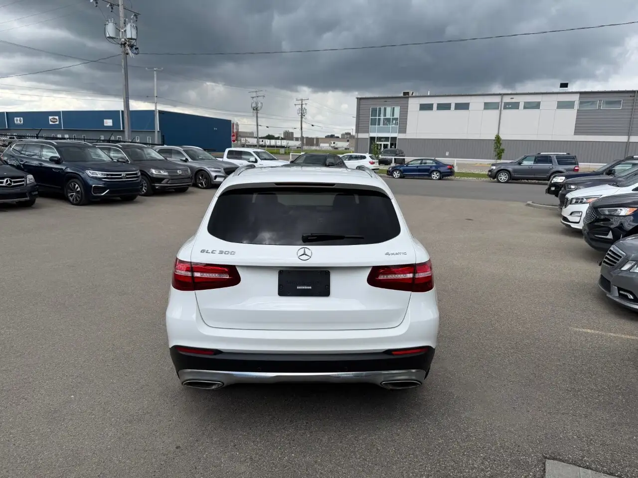 Mercedes-Benz GLC снимка Mercedes-Benz GLC