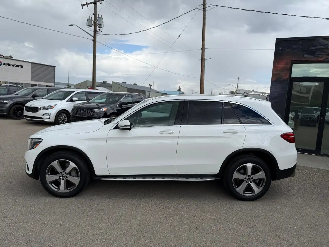 Mercedes-Benz GLC снимка Mercedes-Benz GLC