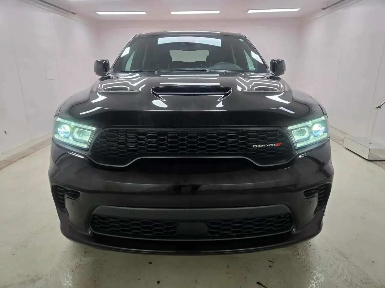 Dodge Durango снимка Dodge Durango