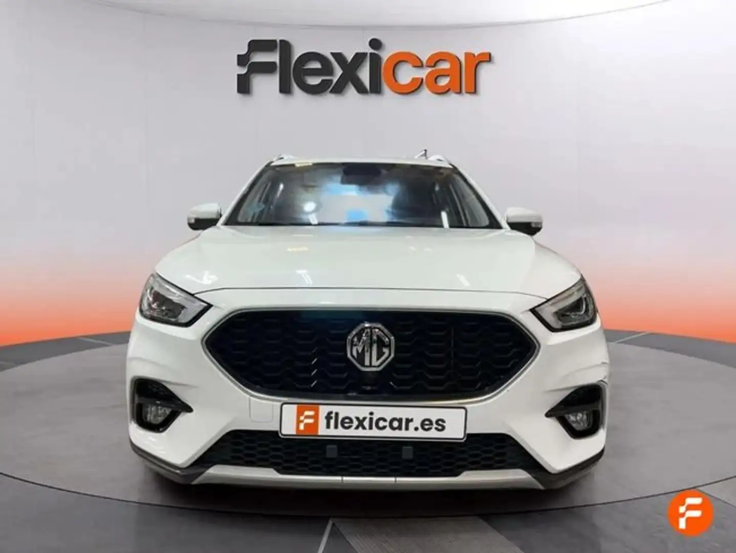 MG ZS 1.5 Luxury Blanco - 2