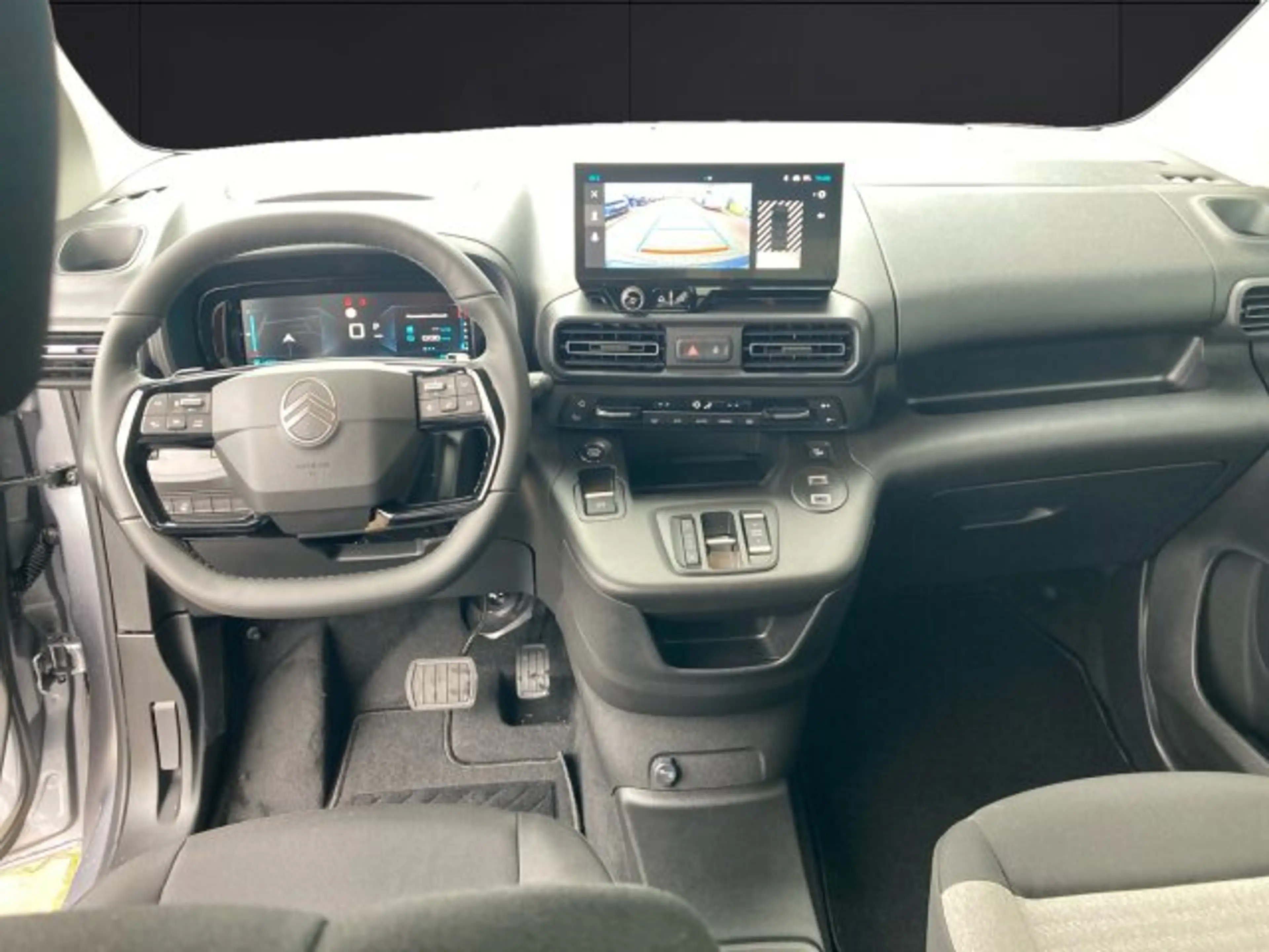 Citroen Berlingo Berlingo XL 130 MAX BAR +180°Kamera+NAV+ACC+SHZ+ — photo 12