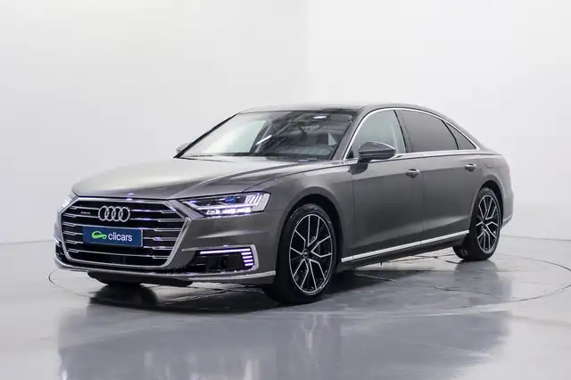 Audi A8 L 60 TFSIe quattro tiptronic 330kW