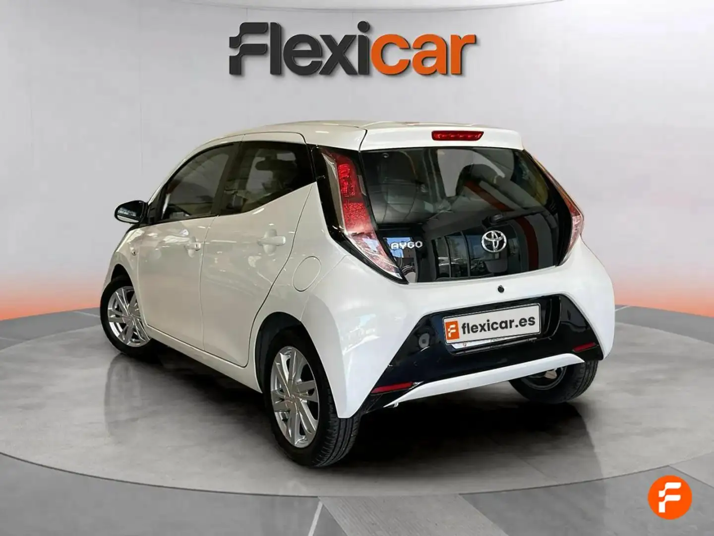Toyota Aygo 1.0 70 x-cite Blanco - 2