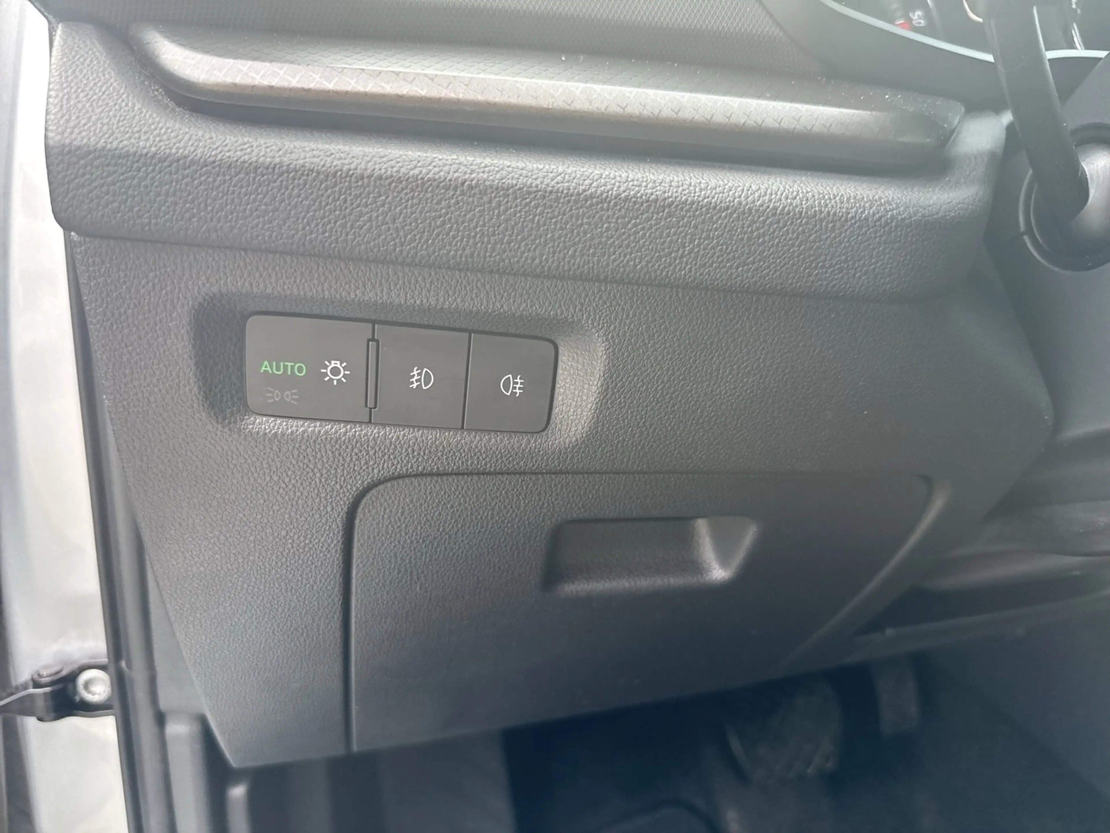 Skoda Octavia 4x4 Ambition TDI DSG — photo 13