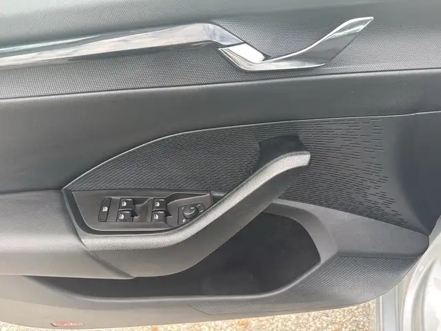 Skoda Octavia view 14