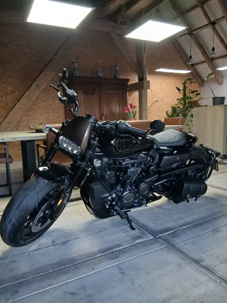 Harley-Davidson Sportster S - foto 3