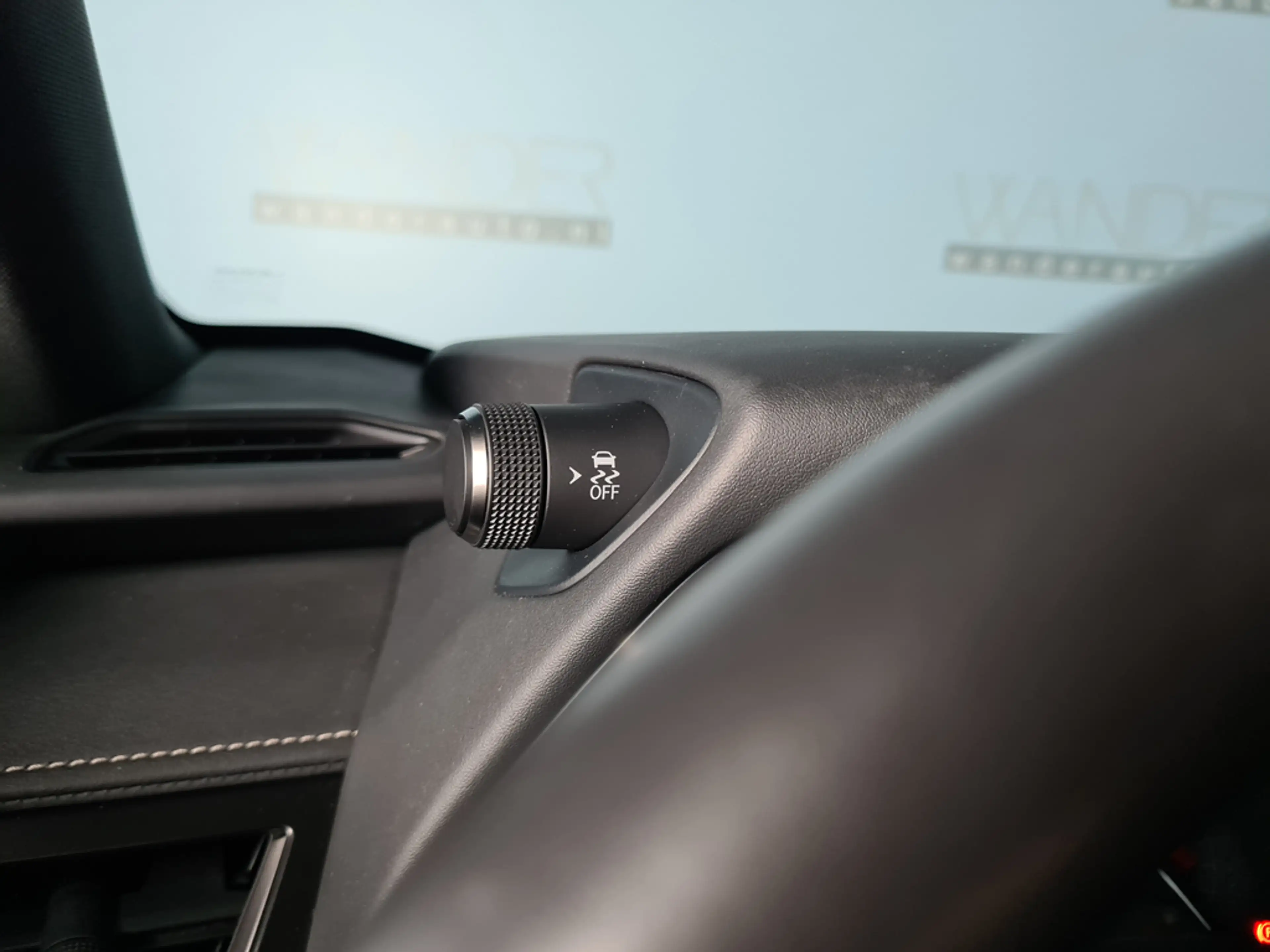 Lexus UX 250h 2.0 Style Edition Trekhaak/Stoel- & stuurverwarmin — photo 45