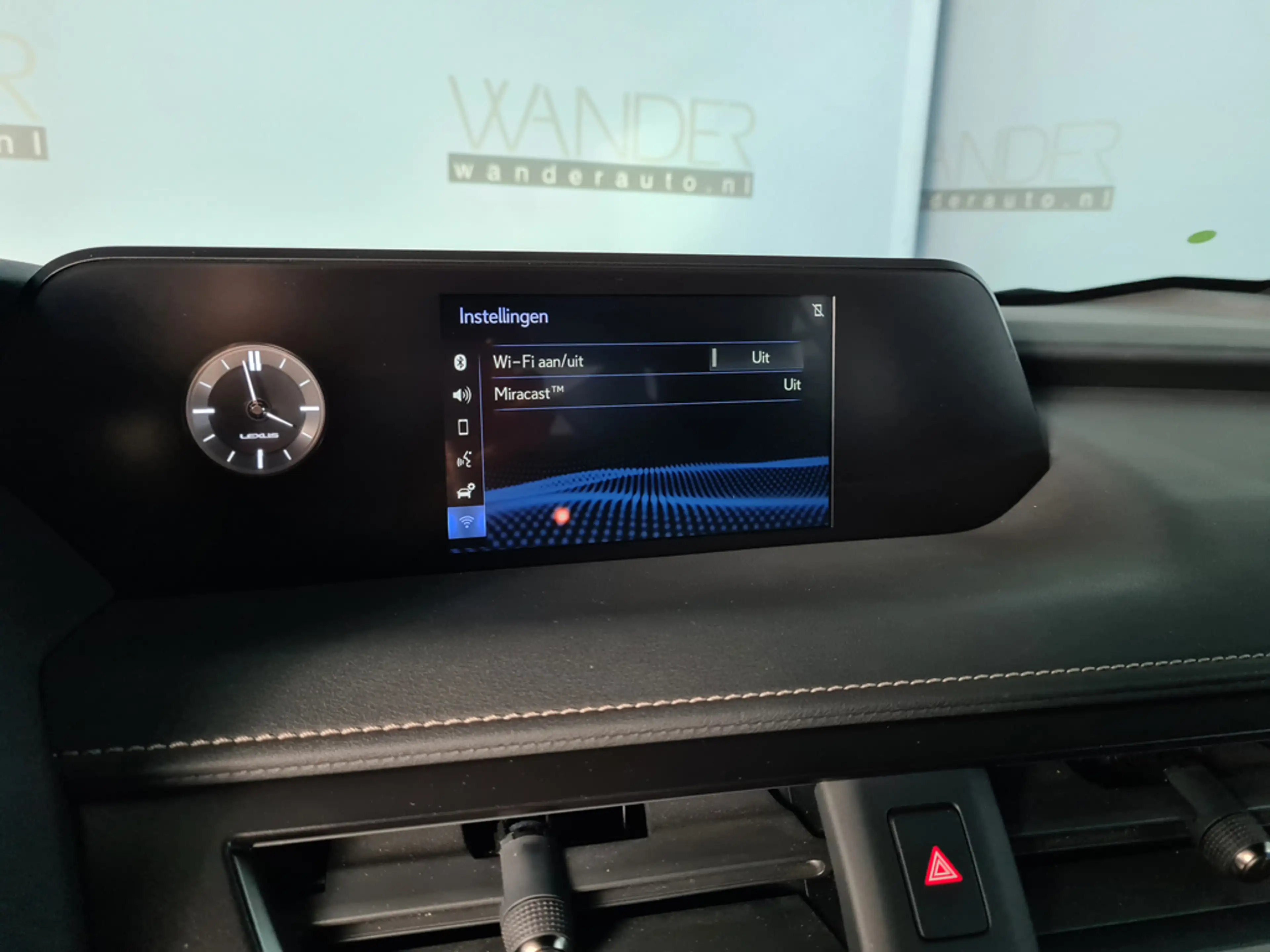 Lexus UX 250h 2.0 Style Edition Trekhaak/Stoel- & stuurverwarmin — photo 42