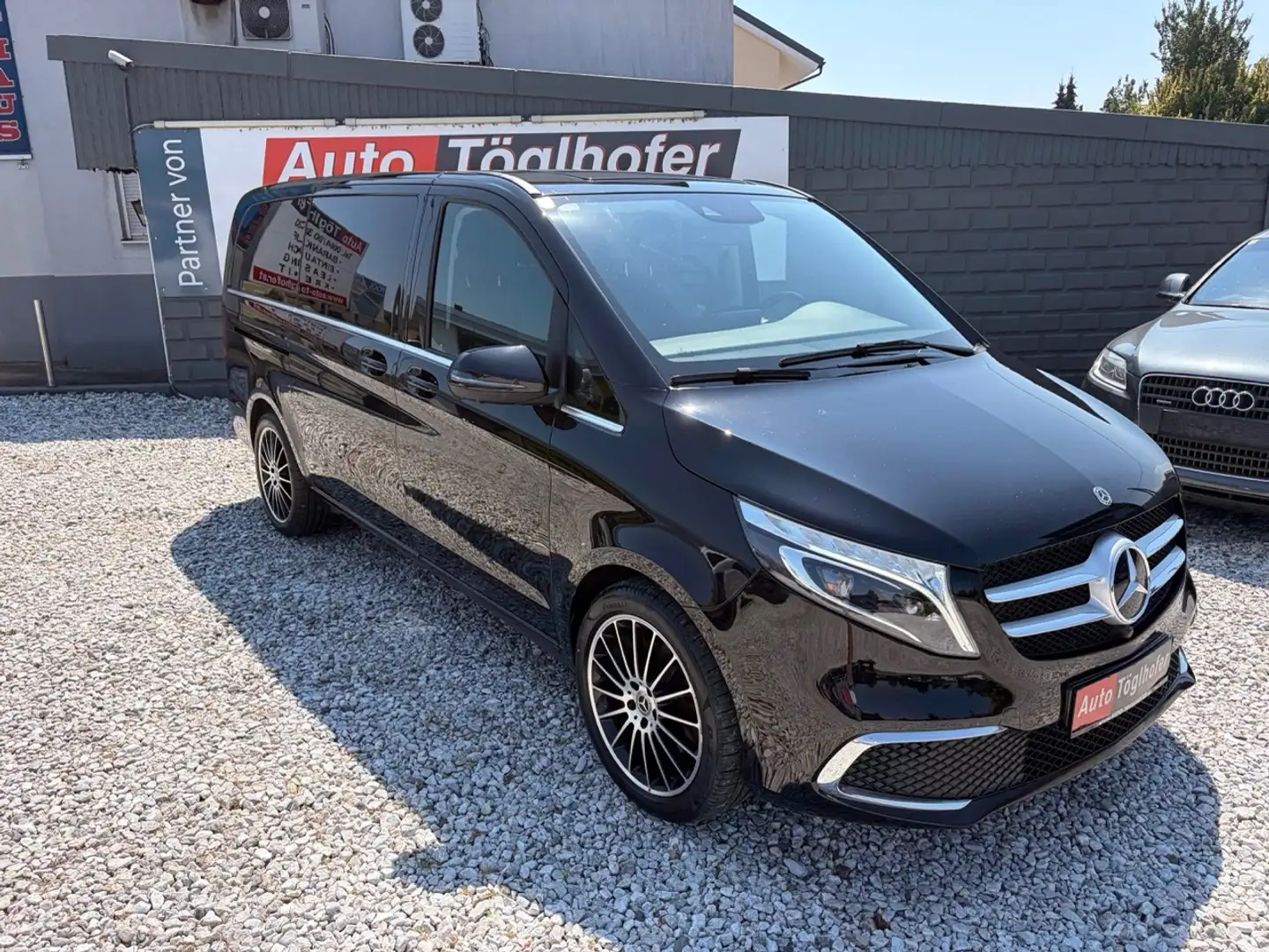 Mercedes-Benz V 250 d AVANTGARDE 4MATIC lang Leasing Standheiz ACC LED Schwarz - 2