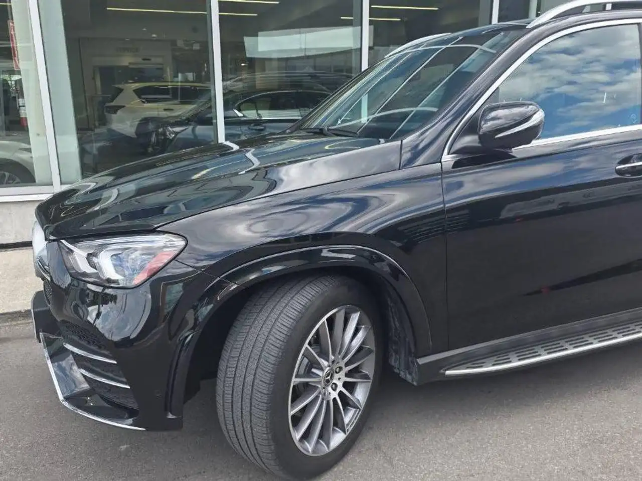 Mercedes-Benz GLE снимка Mercedes-Benz GLE