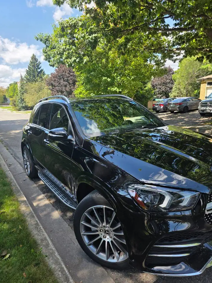 Mercedes-Benz GLE снимка Mercedes-Benz GLE