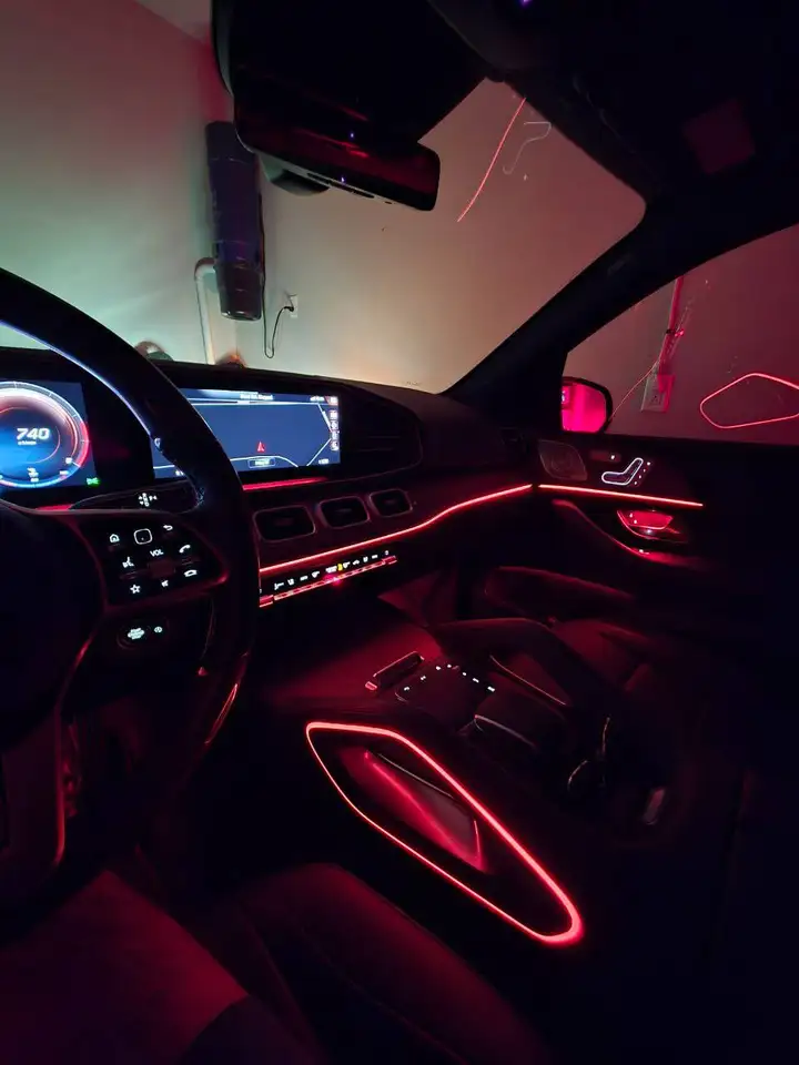 Mercedes-Benz GLE снимка Mercedes-Benz GLE