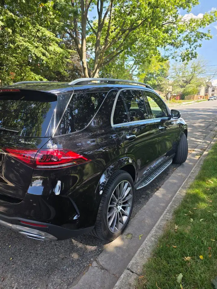 Mercedes-Benz GLE снимка Mercedes-Benz GLE