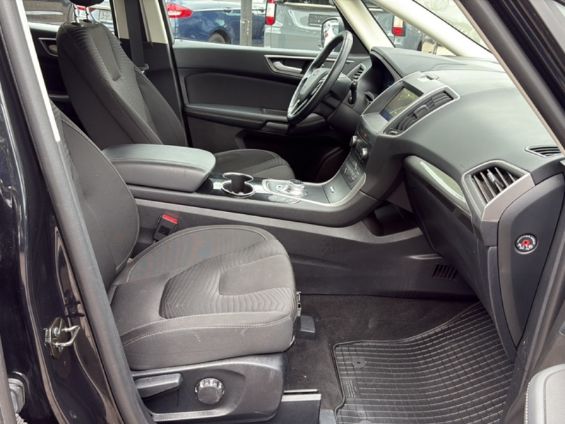 Ford S-Max TREND / WINTERPAKET / BUSINESSPAKET 1 / 5-SITZER — photo 12