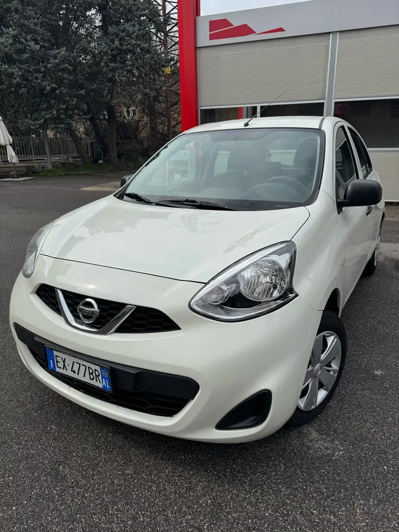 Nissan Micra 1.2 Visia Young - 1