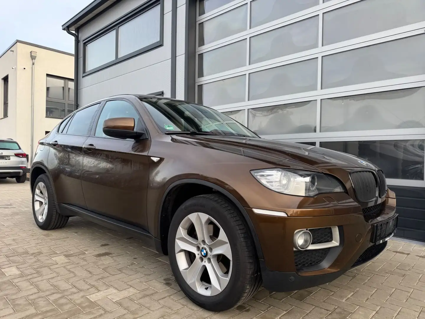 BMW X6 xDrive30d LEDER XENON FACELIFT Braun - 1