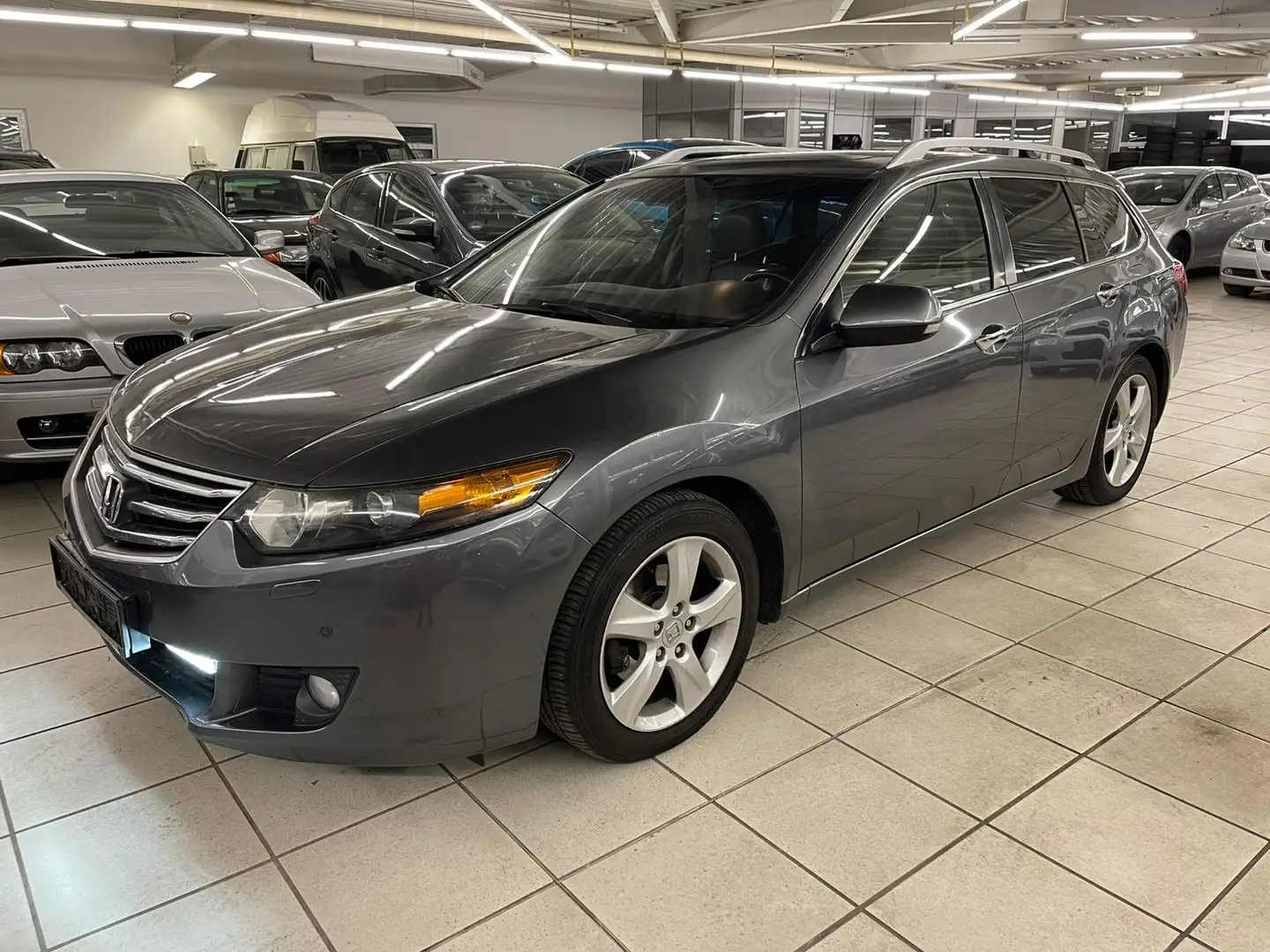 Honda Accord 2.2 Executive Gris - 1