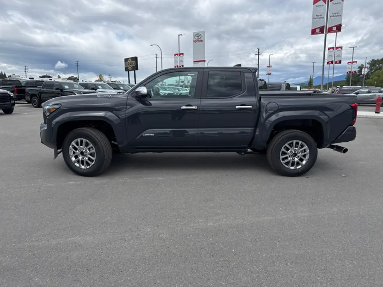 Toyota Tacoma снимка Toyota Tacoma