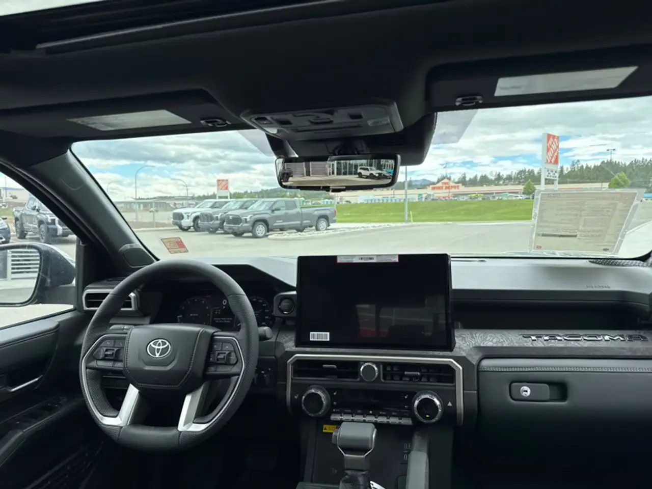 Toyota Tacoma снимка Toyota Tacoma