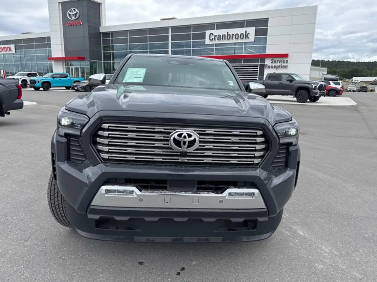 Toyota Tacoma снимка Toyota Tacoma