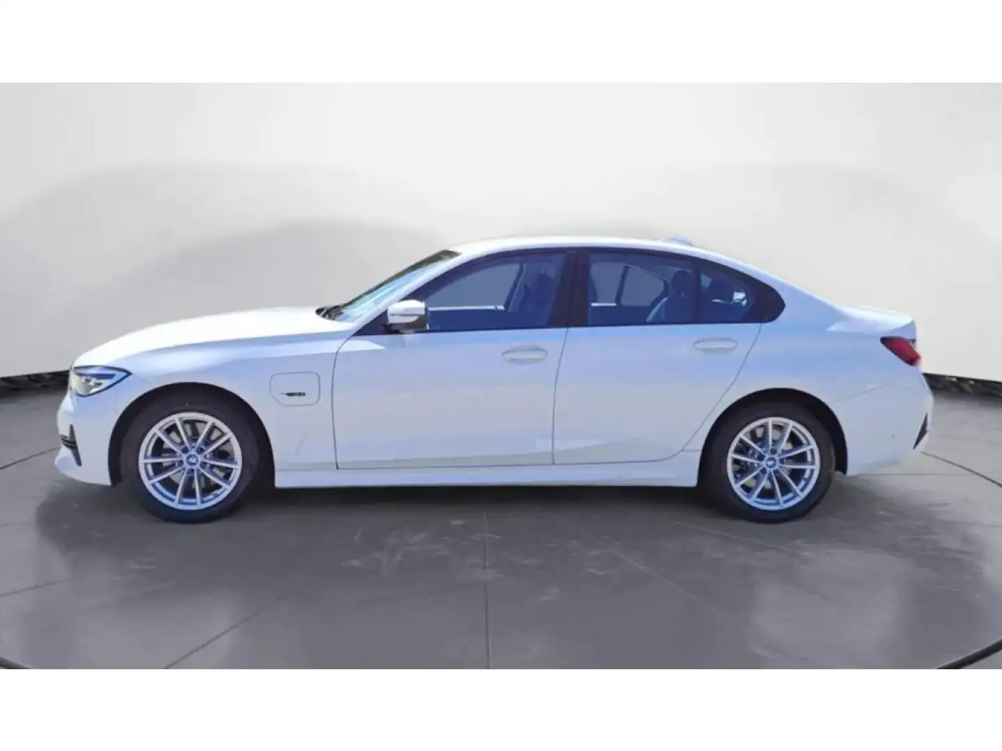 BMW 320 320e - BVA  BERLINE G20 LCI Business Design PHASE 2 (UE) Blanc - 2