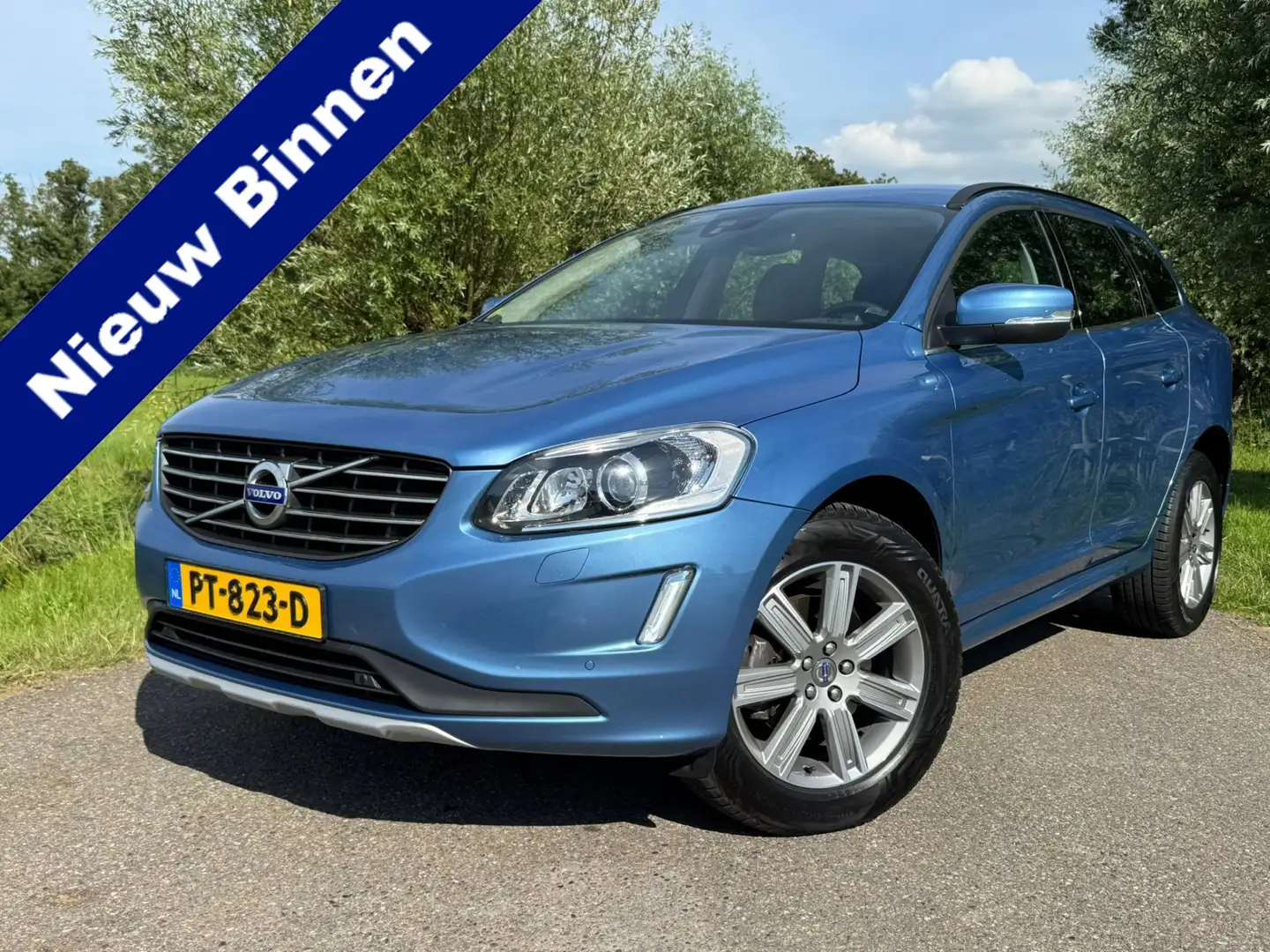 Volvo XC60 2.0 D4 FWD / Automaat / Airco-Clima / Navigatie / Bleu - 1