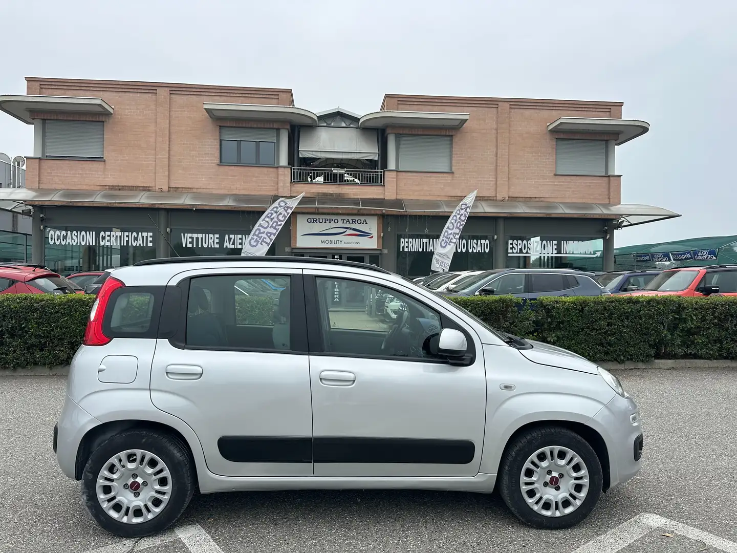 Fiat Panda Panda III 2012 1.2 Lounge 69cv E6 Argento - 1