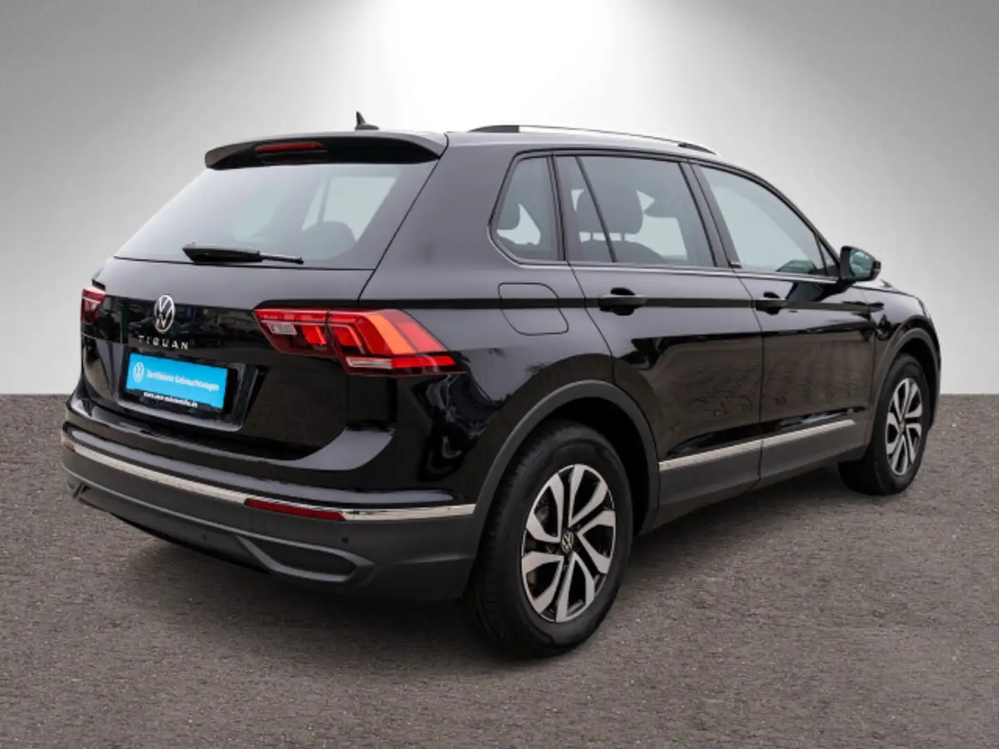 Volkswagen Tiguan Active 2.0TDI DSG LED Navi RFK Stdhzg AHK Schwarz - 2
