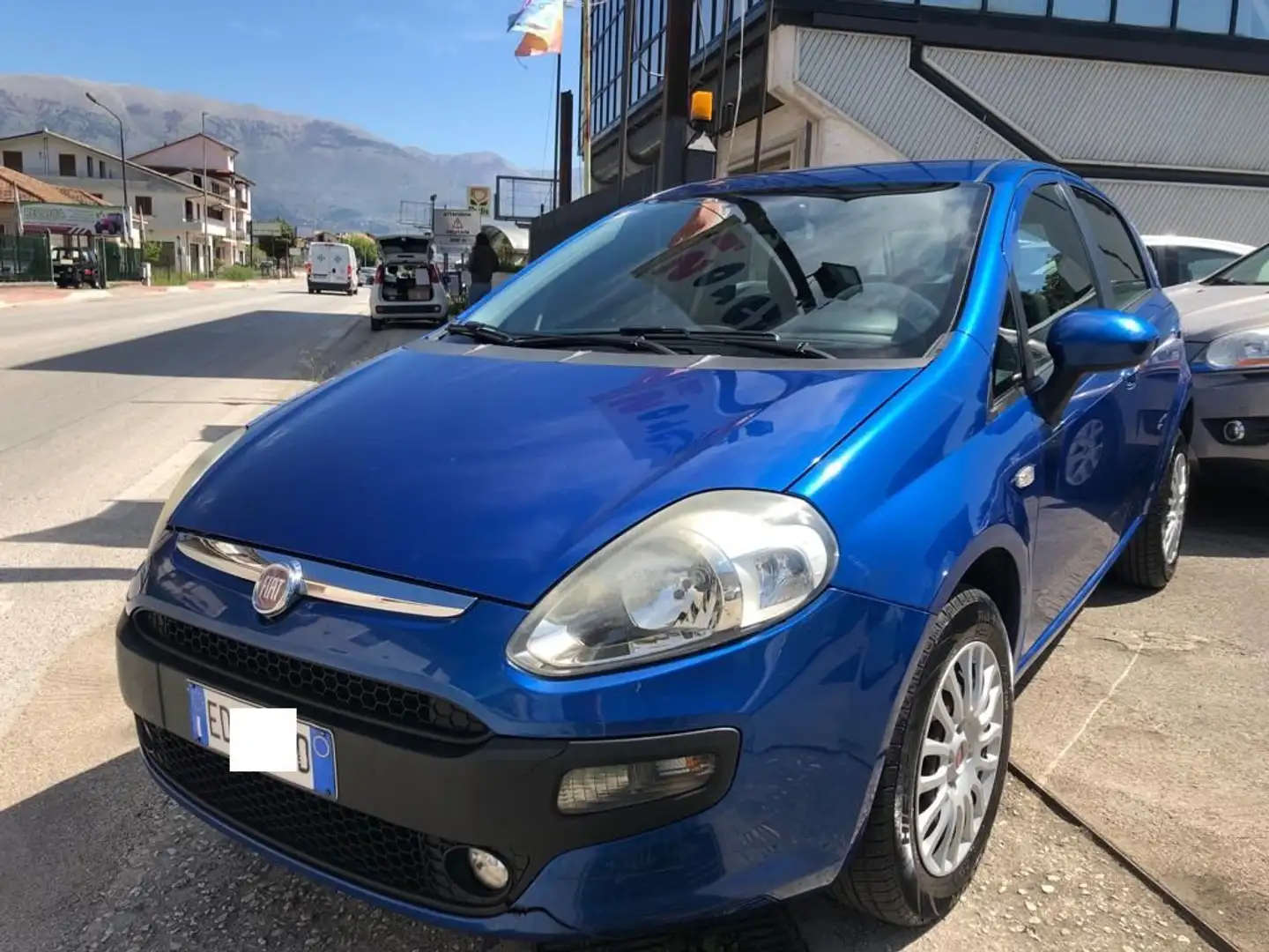 Fiat Punto Evo 1.4 80 cv Benzina/Metano Dynamic Blau - 2