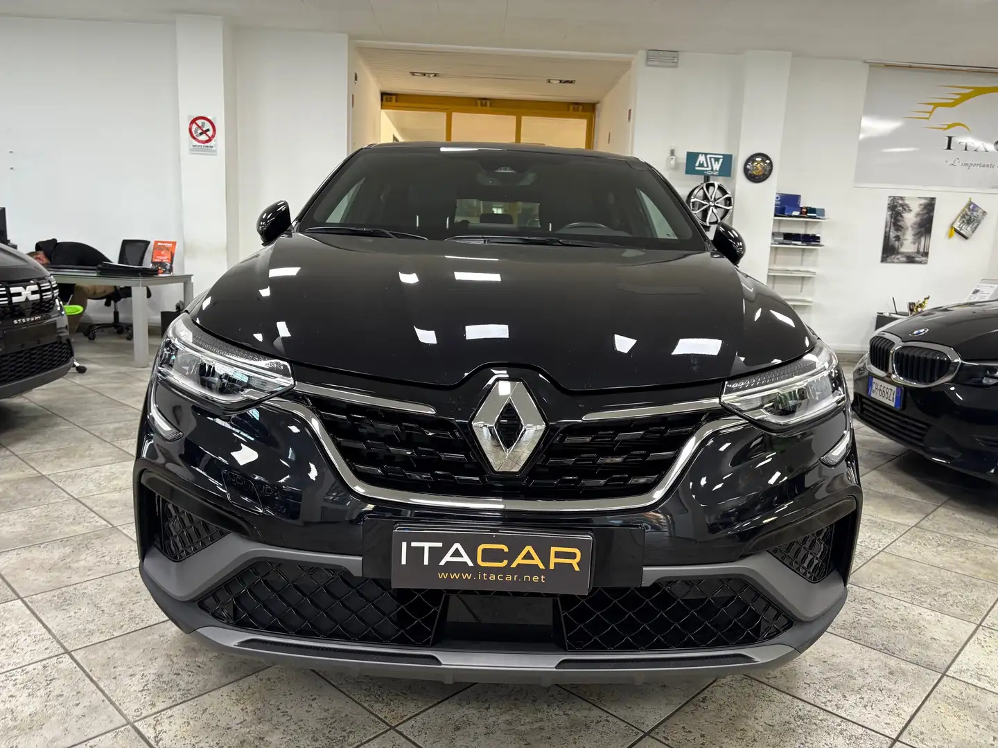Renault Arkana 1.6 E-Tech full hybrid R.S. Line 145cv IN ARRIVO Noir - 2