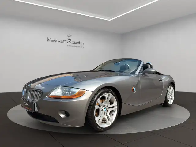 BMW Z4 Roadster 3.0i *PDC*Navi*Leder*