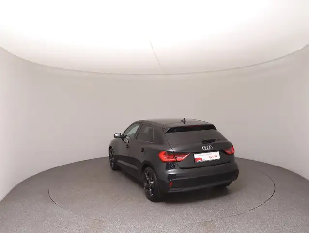 Audi A1 view 5
