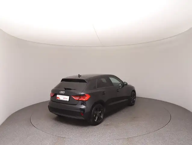 Audi A1 view 4