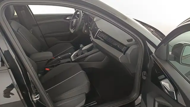 Audi A1 view 10