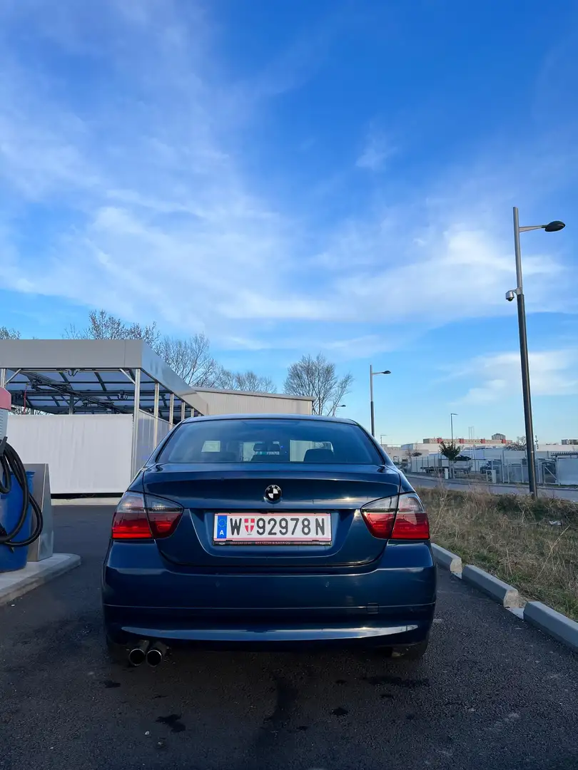 BMW 325 325i Blau - 2