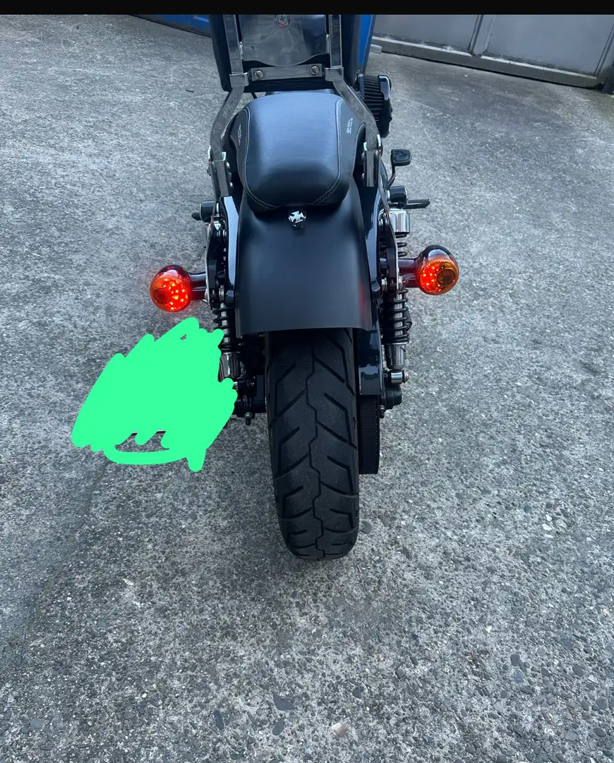 Harley-Davidson Sportster 883 full options et avec des pièces d'origine - 2