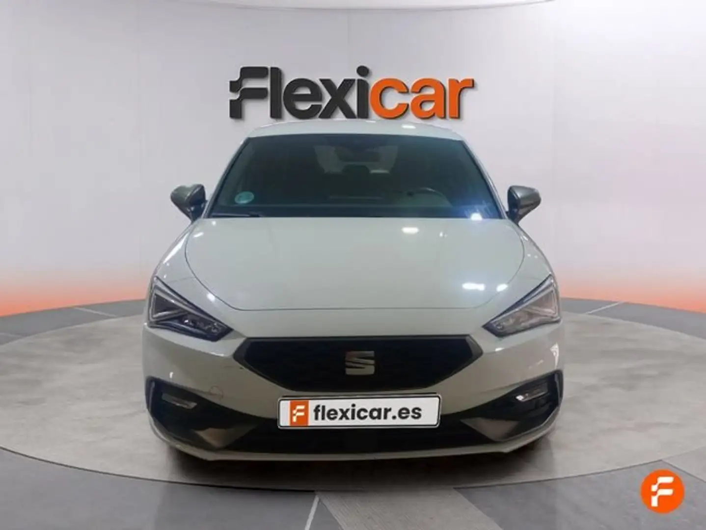 SEAT Leon 1.0 TSI S&S FR 25º Aniversario 110 Blanco - 2
