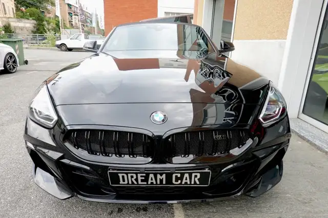 BMW Z4 view 7