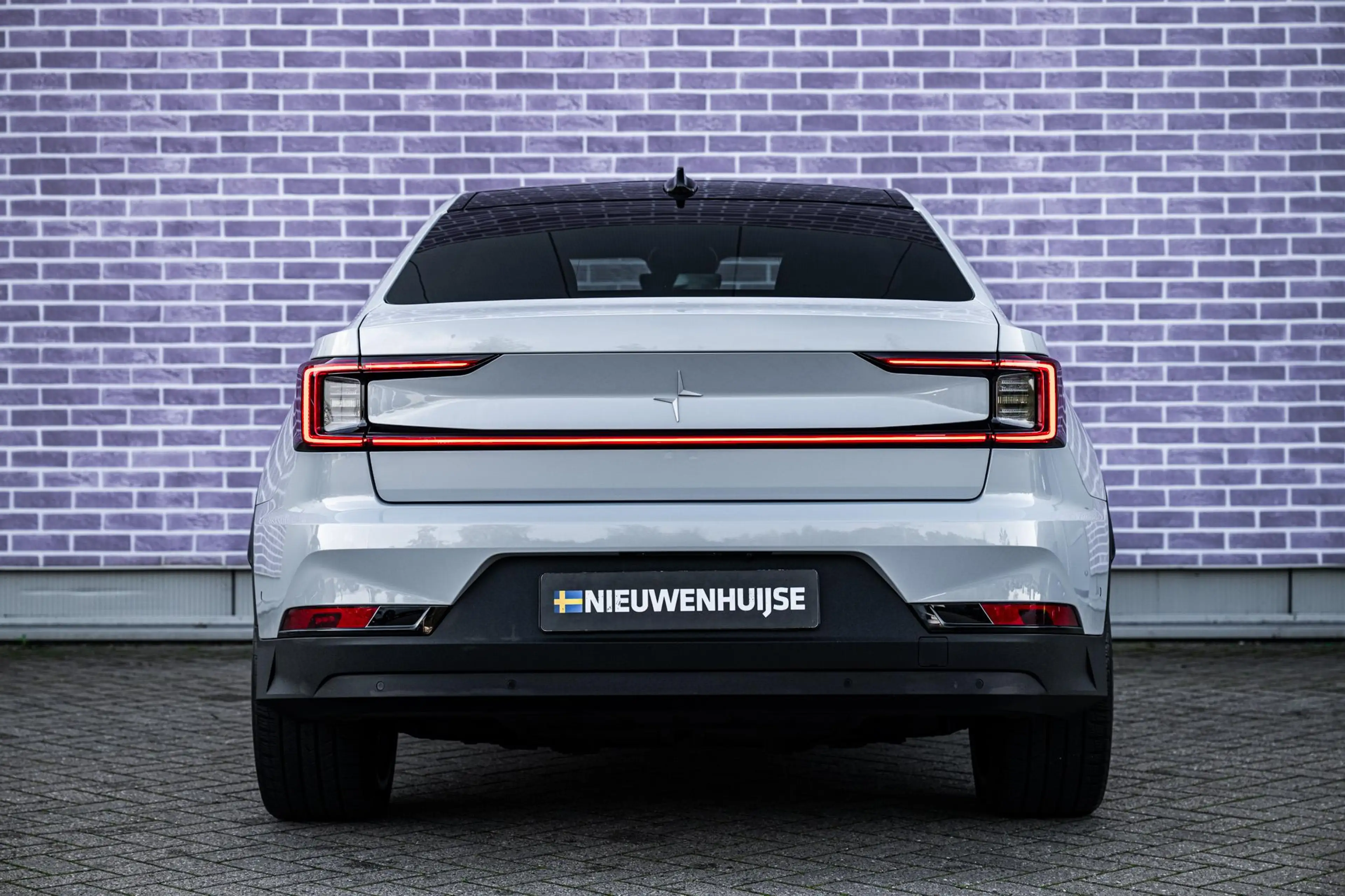 Polestar 2 Long Range Dual Motor Launch Edition 78kWh | Perfo — photo 10